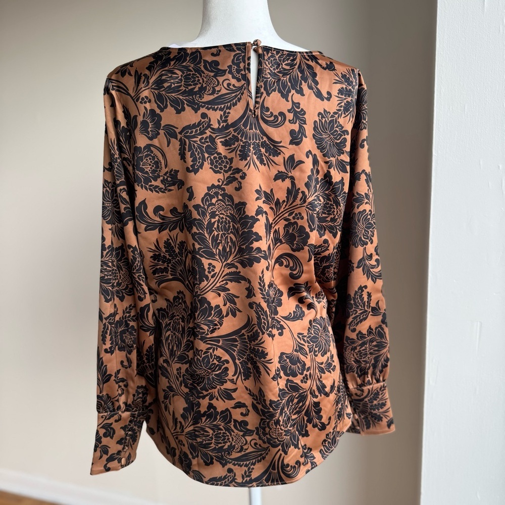 Soft Surroundings Satiny Miaya Top with Western Flare Women’s Large - Picture 8 of 12